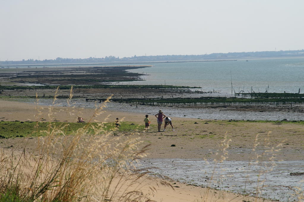 Отель Arc En Ciel Oleron Сен-Трожан-ле-Бен Экстерьер фото